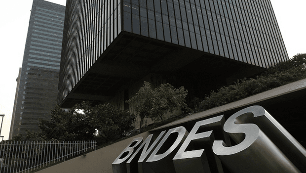 BNDES deve antecipar repasse de mais R$ 1,5 bilhão ao governo