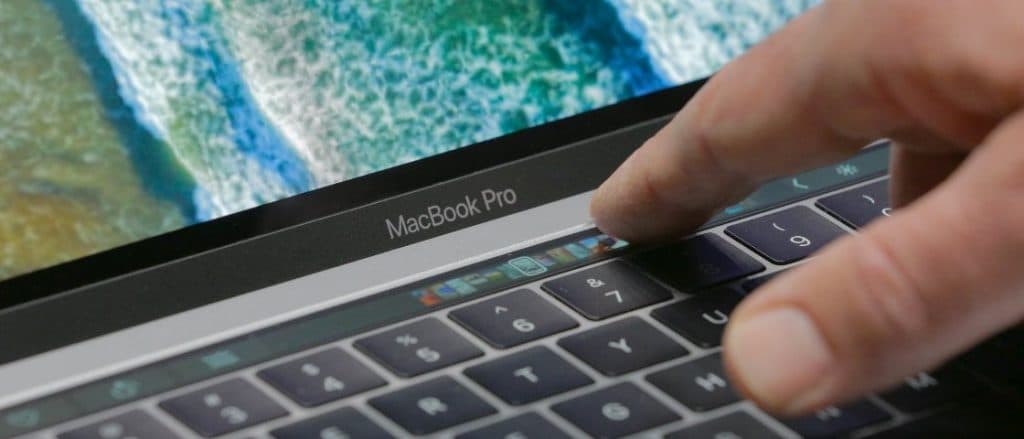 Governo notifica Apple a refazer o recall do laptop MacBook Pro