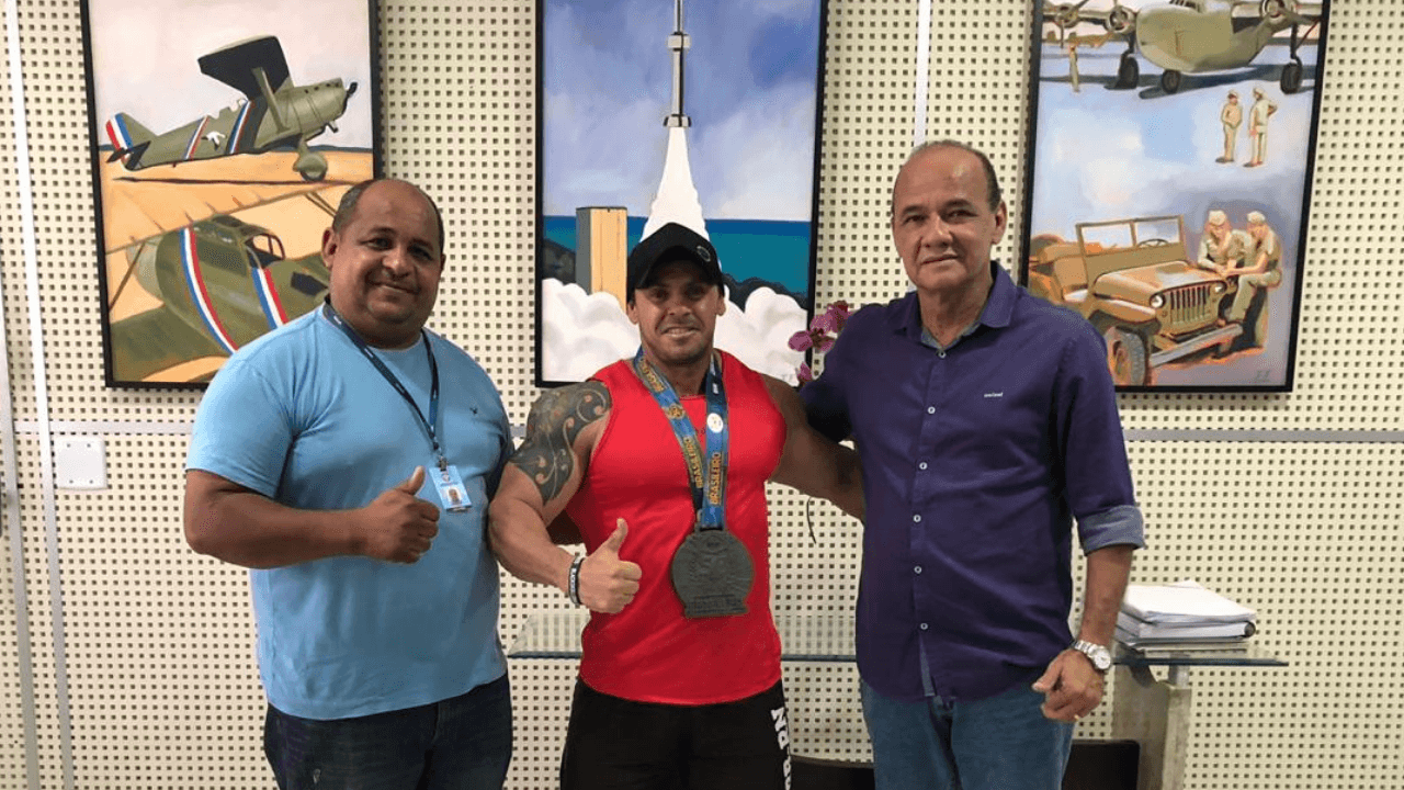 Atleta parnamirinense conquista medalha em Brasileiro de Fisiculturismo