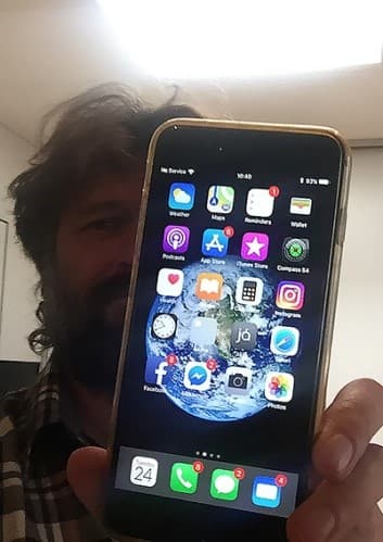 [VÍDEO] iPhone cai de avião, sobrevive ao relento por mais de um 1 ano e ainda funciona