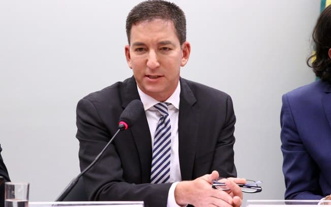 COMPLICOU-SE: Glenn Greenwald gravou em vídeo várias conversas com hacker - e também foi gravado