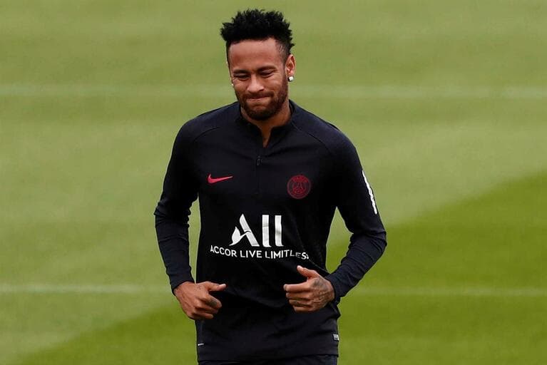 "Correr em volta do campo até o contrato acabar", diz agente sobre desejo de dono do PSG com Neymar