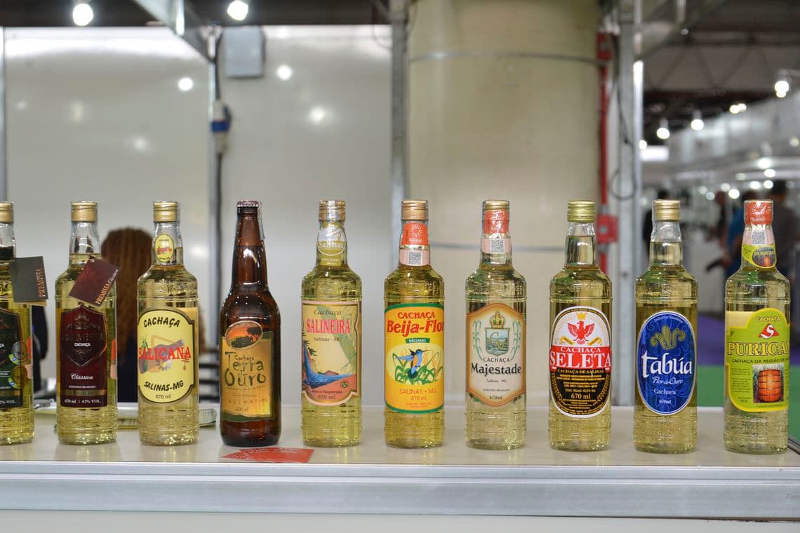 No Dia da Cachaça, setor busca reconhecimento como símbolo nacional