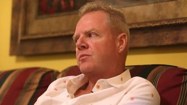 Ex-líder de terapia nos EUA de ‘cura gay' se revela homossexual
