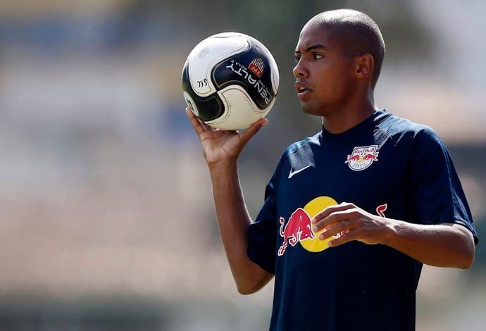 Lateral-esquerdo Renan Luís é anunciado no América para temporada 2020; veja ficha do novo reforço
