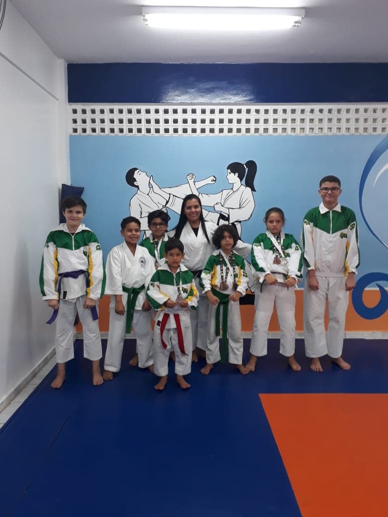 FOTOS: Alunos do CEI Zona Sul são convocados para a Seleção Brasileira de Karatê