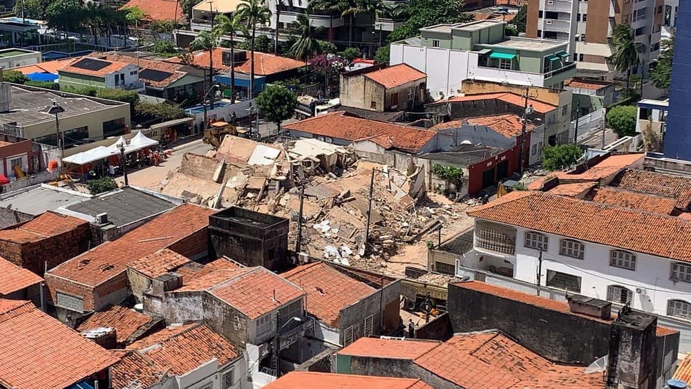 Edifício Andrea ‘era uma bomba-relógio maquiada', diz advogado de engenheiro responsável por reforma antes do desabamento
