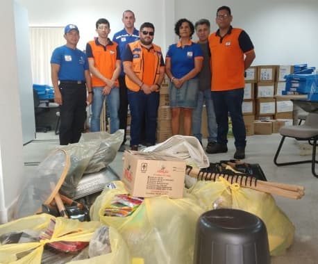 Defesa Civil de Natal recebe equipamento para limpeza de óleo nas praias