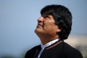 Após ataques, Evo Morales anuncia que convocará novas eleições na Bolívia