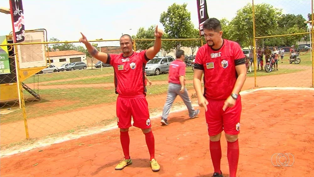 FOTOS: Futebol de VÁRzea: terrão em Goiânia usa câmeras de segurança e implanta o árbitro de vídeo