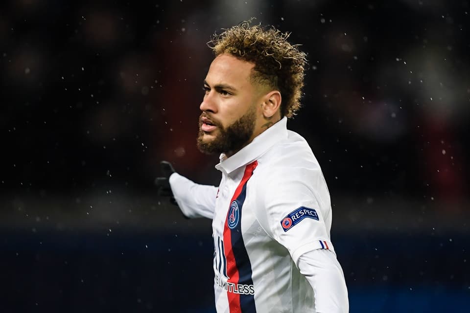 Neymar volta a processar Barcelona, pedindo R$ 16 milhões