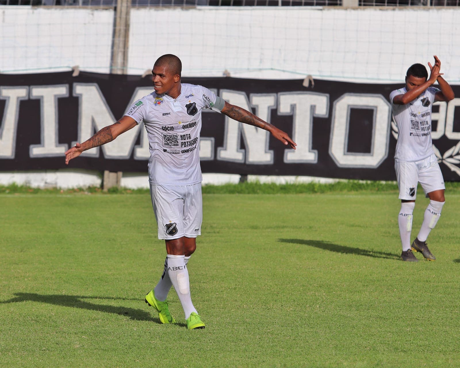 Em seu último teste antes da estreia no Estadual, ABC vence Botafogo-PB em amistoso