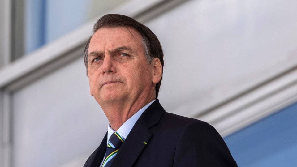 Bolsonaro recua e revoga edital contra a Folha