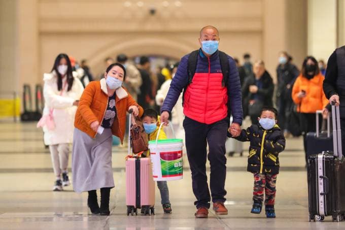 China suspende viagens para o Exterior