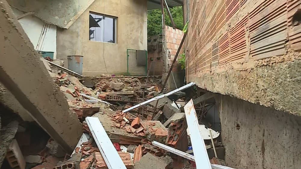 Defesa Civil confirma 53 mortos e 65 feridos após chuvas em MG