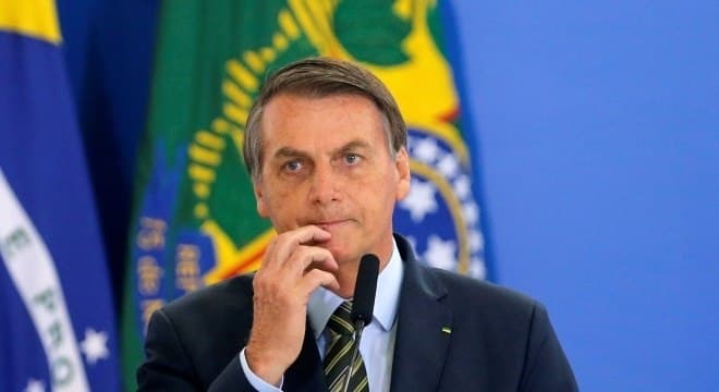 Bolsonaro diz que Brasil vai manter comércio com Irã