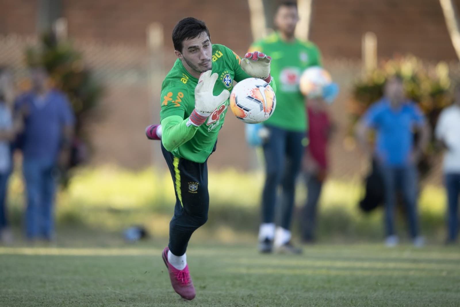 Bragantino só perde do Flamengo no investimento em reforços; veja os valores