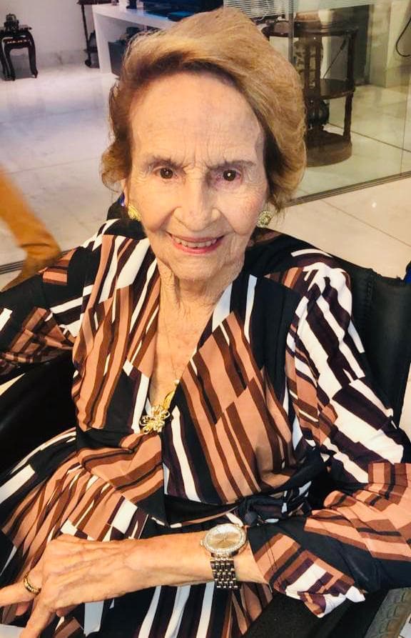 LUTO: Dona Titi Dantas Cavalcanti; veja informações de velório, missa e sepultamento