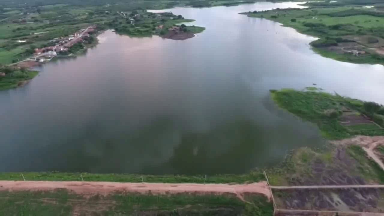 Com direito a sangria: pequenos reservatórios do RN recebem águas das últimas chuvas
