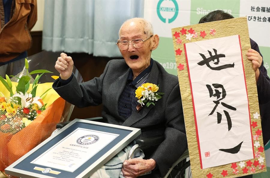 Homem mais velho do mundo morre aos 112 anos no Japão