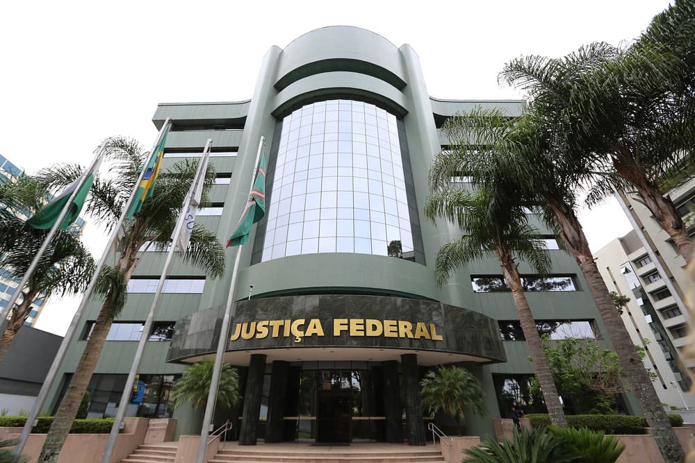 Dono do Grupo Petrópolis vira réu na Lava Jato por esquema de R$ 1 bilhão