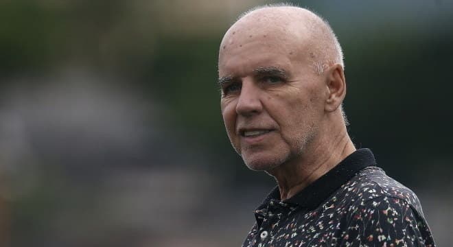 FUTEBOL DO BRASIL PERDE UM BOM SUJEITO: Morre Valdir Espinosa, treinador campeão mundial com Grêmio