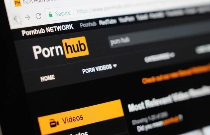Sexy Hot libera filmes adultos e Pornhub oferece assinatura premium grátis durante isolamento