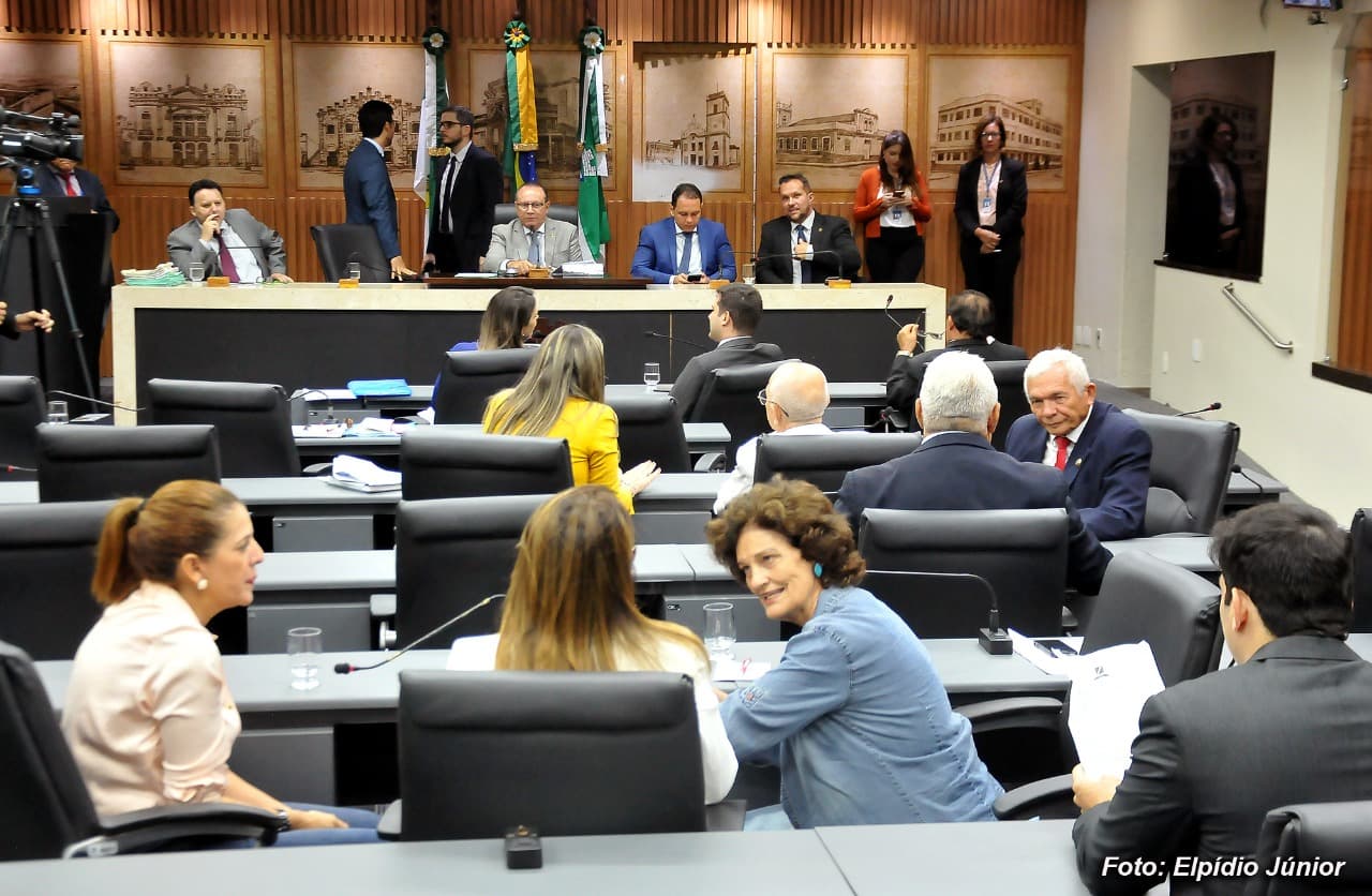 Câmara Municipal de Natal derruba veto a PL que trata da retirada de carroças das ruas da capital
