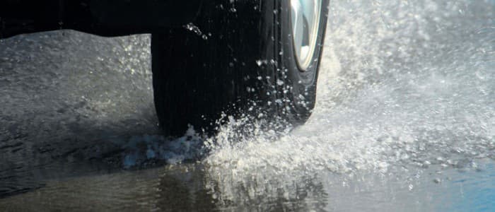 STTU alerta para pontos de alagamentos durante manhã de chuva em Natal nesta quinta