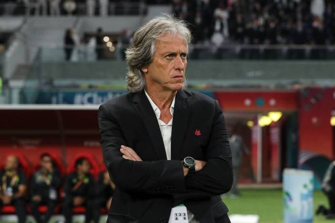 Jorge Jesus está com suspeita de coronavírus; Flamengo realiza contraprova
