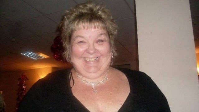 Família vai a enterro de idosa que morreu de coronavírus, e 17 são infectados - com uma morte