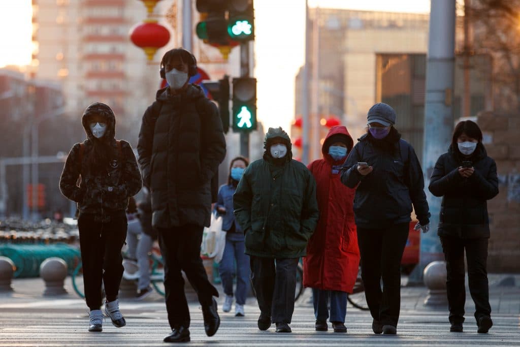 Sob críticas internacionais, China corrige número de mortes pela Covid-19