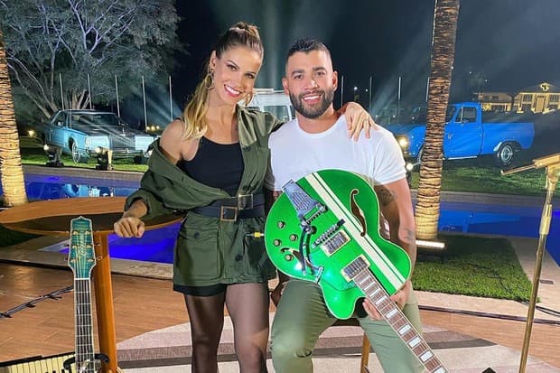 Gusttavo Lima rebate críticas às suas lives: "Só criticam e não ajudam em nada"
