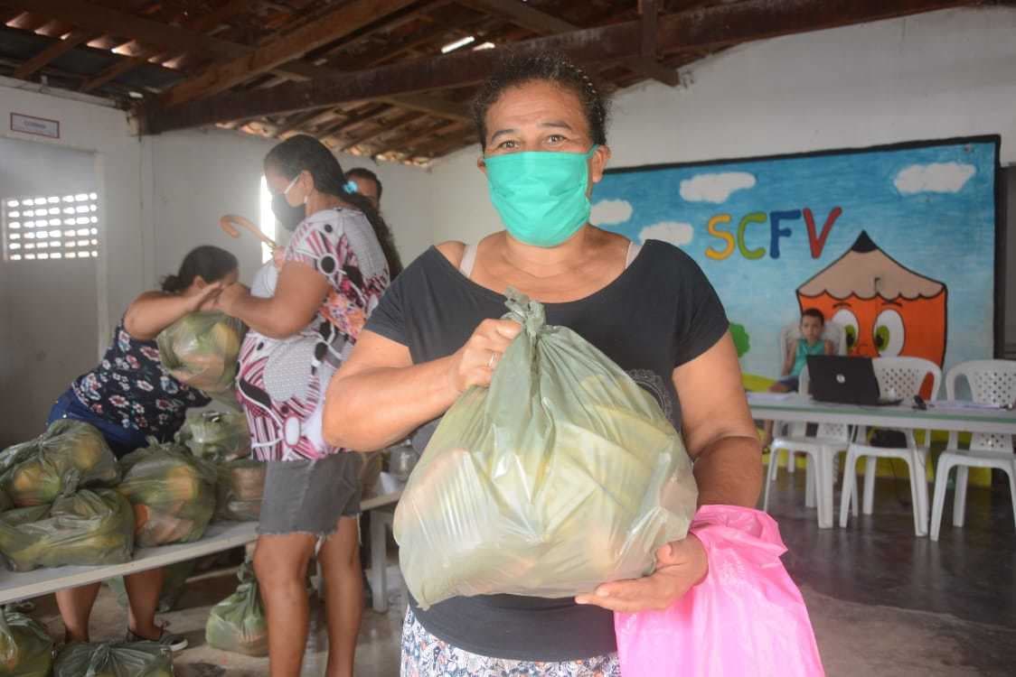 Prefeitura de São Gonçalo do Amarante realiza mais uma etapa da entrega dos kits de frutas às famílias em em vulnerabilidade social