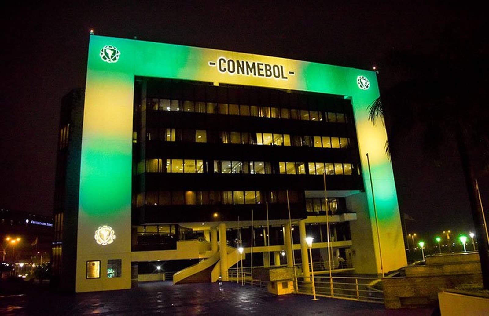 Com início das Eliminatórias Sul-Americanas em setembro ameaçado, Conmebol e Fifa estudam alternativas