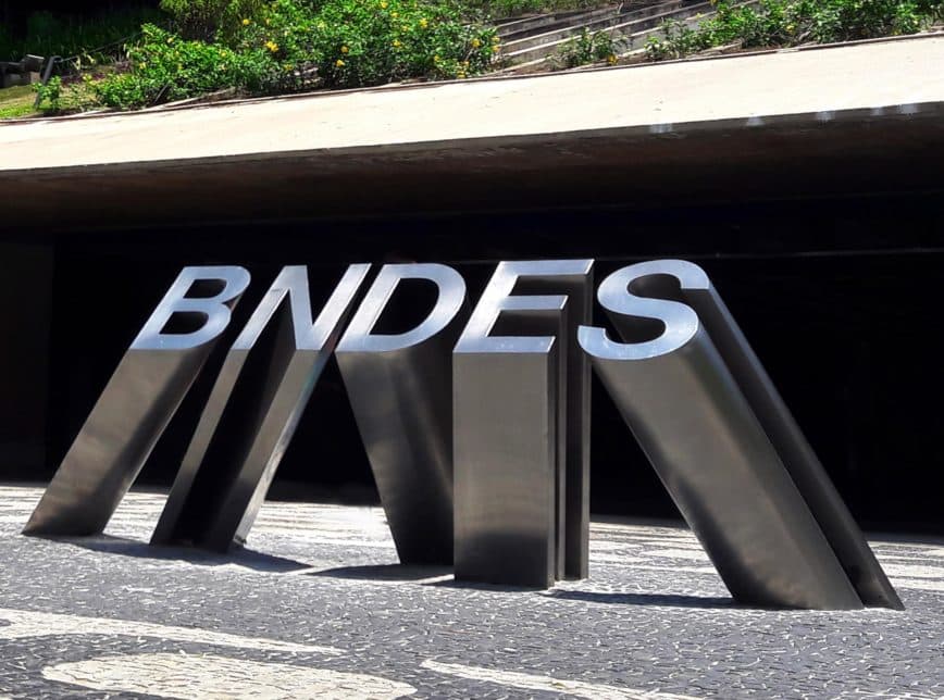 Caixa-preta do BNDES: Crusoé detalha investigações de desvios de R$ 16 bilhões na era petista