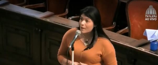 Deputada do PSL nomeia empregada doméstica como assessora na Alerj e justifica escritório parlamentar dentro de casa