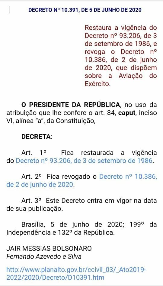 Bolsonaro revoga decreto que autorizava frota aérea de asa fixa para Exército