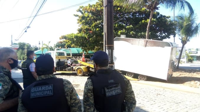 ZONA SUL: Semurb apreende trailer em área pública e autua condomínios por lançamento de esgotos em Natal