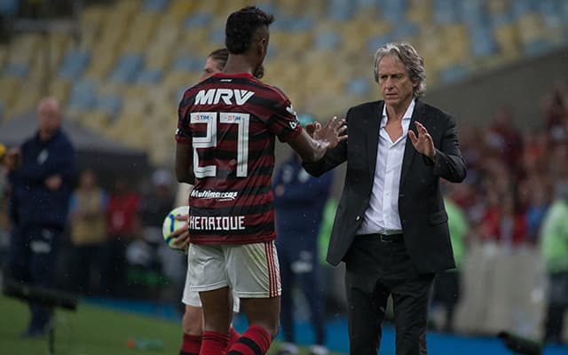 Benfica começa o desmonte do Flamengo supercampeão