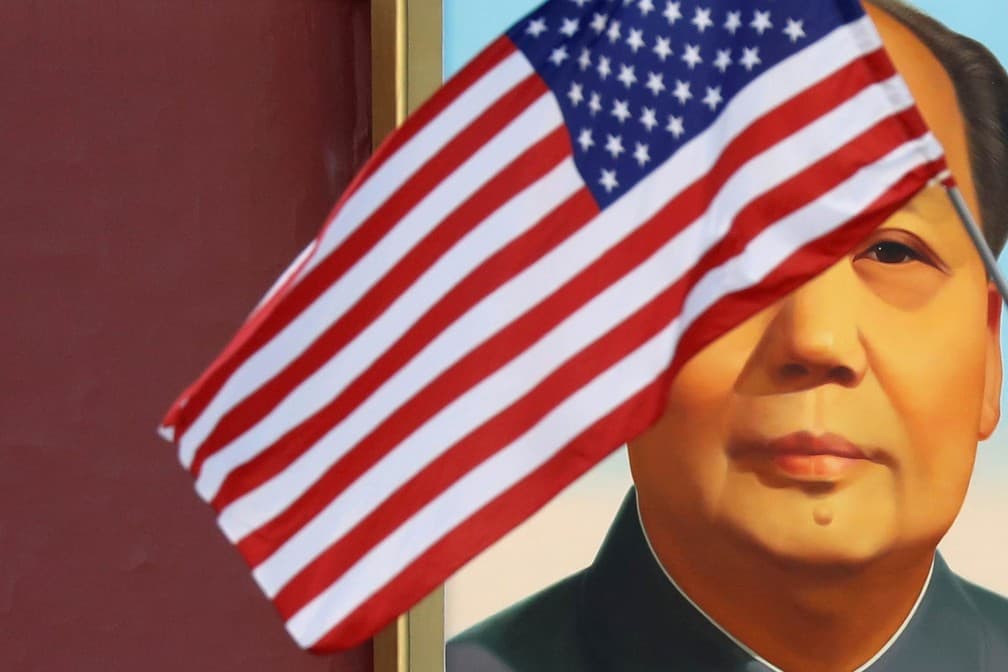 ‘Nova Guerra Fria': alta da tensão EUA-China envolve consulados, vacinas e até TikTok