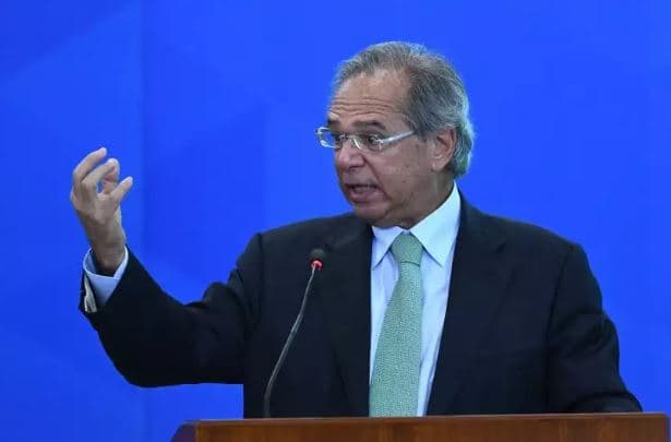 Vamos lançar Renda Brasil com valor mais alto que Bolsa Família, diz Paulo Guedes