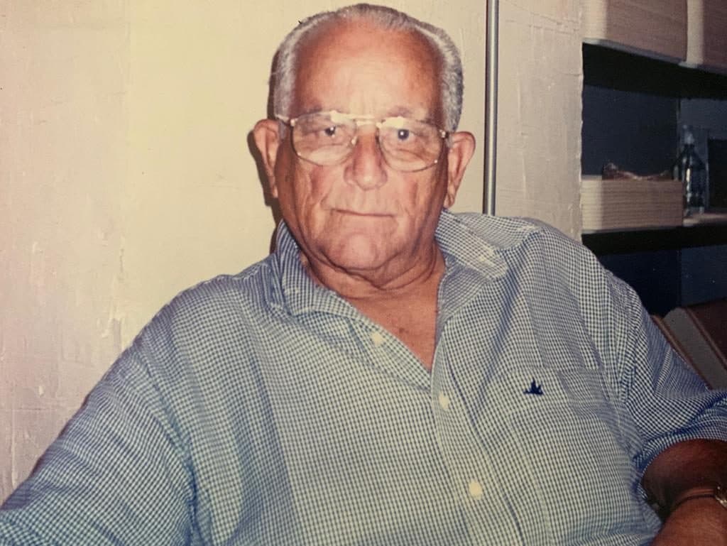 Morre Manoel Cabral de Macedo