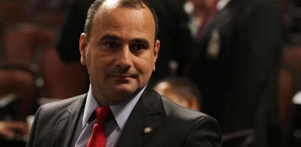 PT apoia candidatura de aliado de Bolsonaro a prefeito de Belford Roxo, no RJ