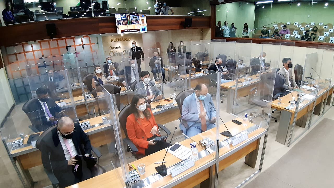 Assembleia do RN conclui segundo turno da votação da Reforma da Previdência e PEC é promulgada; veja faixas de alíquotas para ativos e inativos