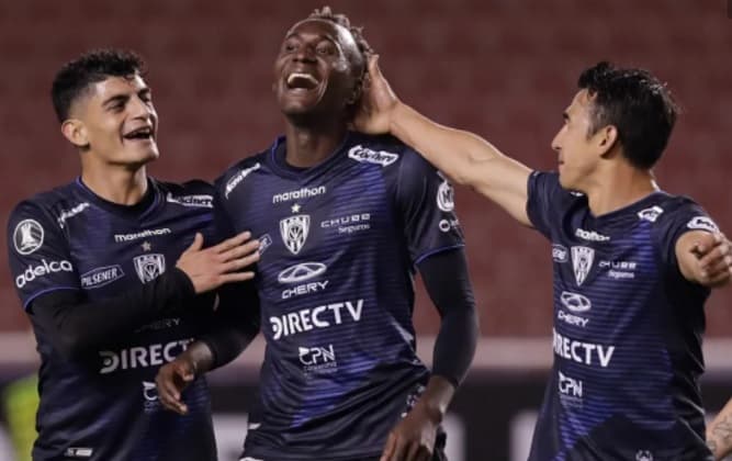 FOTOS E VÍDEOS: Derrota de 5 a 0 do Flamengo na Libertadores gera memes e zoações na internet