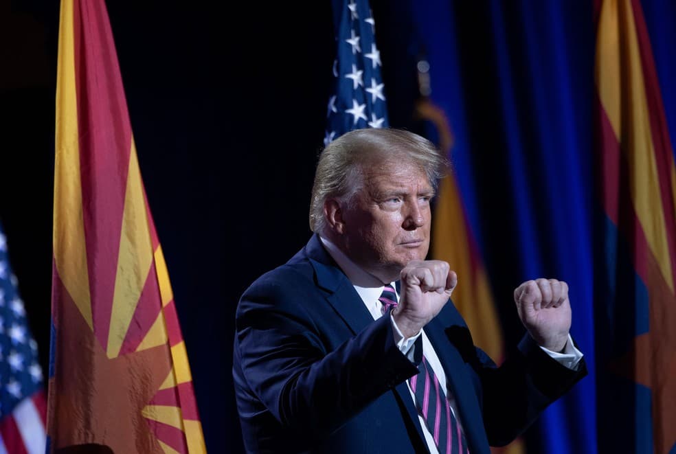 Após informação sobre ‘vingança', Trump promete resposta ‘1.000 vezes maior' ao Irã