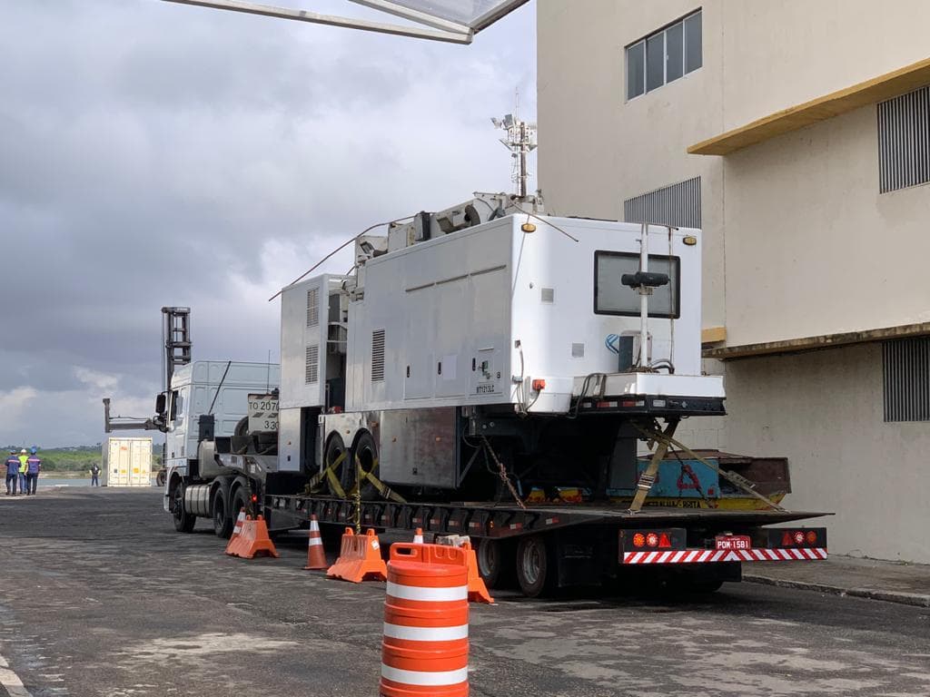 ALELUIA, SENHOR! (FOTO E VÍDEO): Scanner de Contêineres chega ao Porto de Natal