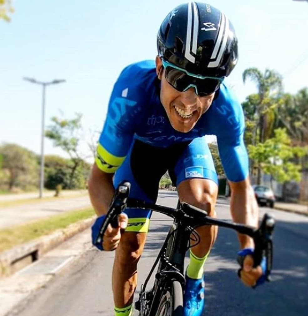 FOTOS: Ciclista bicampeão brasileiro é atropelado na orla da Lagoa da Pampulha, em BH