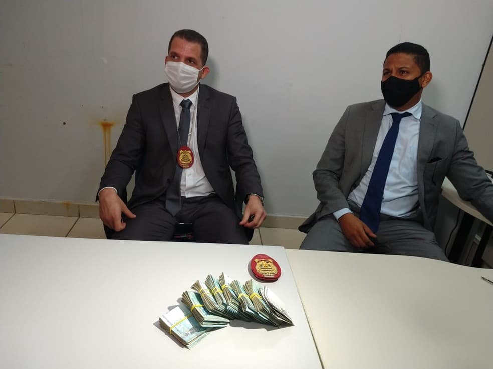 Estagiário é preso suspeito de desviar pelo menos R$ 170 mil em agência de banco